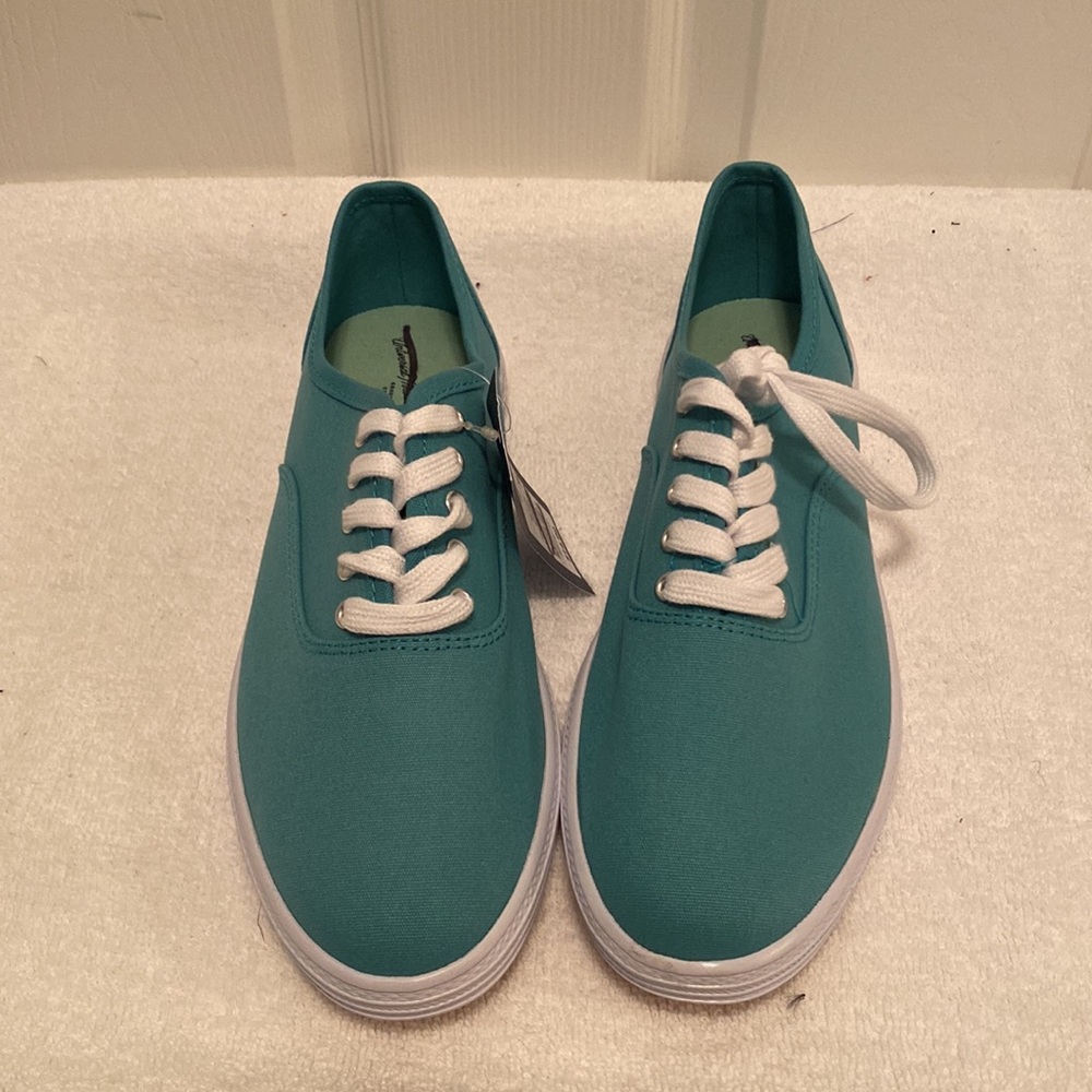 Brand New Universal Thread Blue/Lunea Sneakers…size 10 - Picture 5 of 8